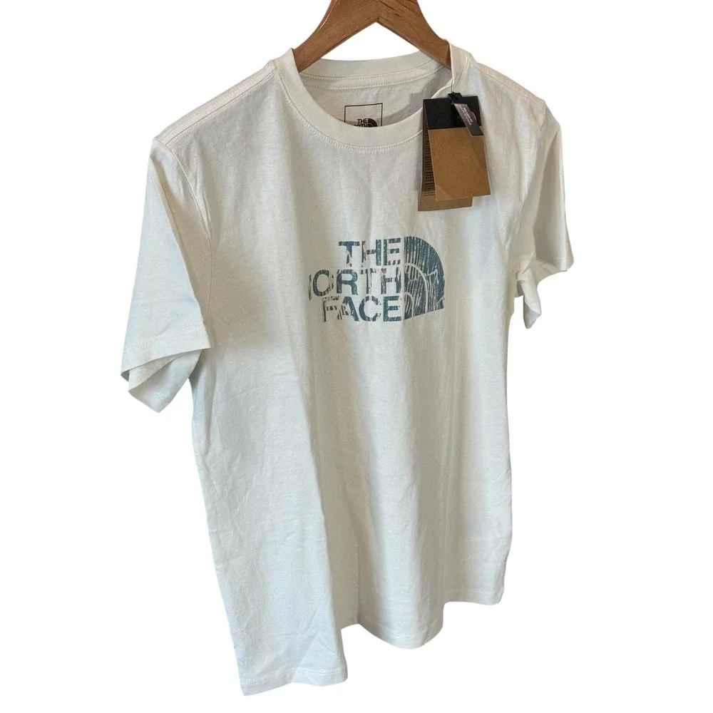 The North Face Women's Woodgrain Half Dome Logo T-Shirt White Blue Small  NWT - Picture 3 of 8
